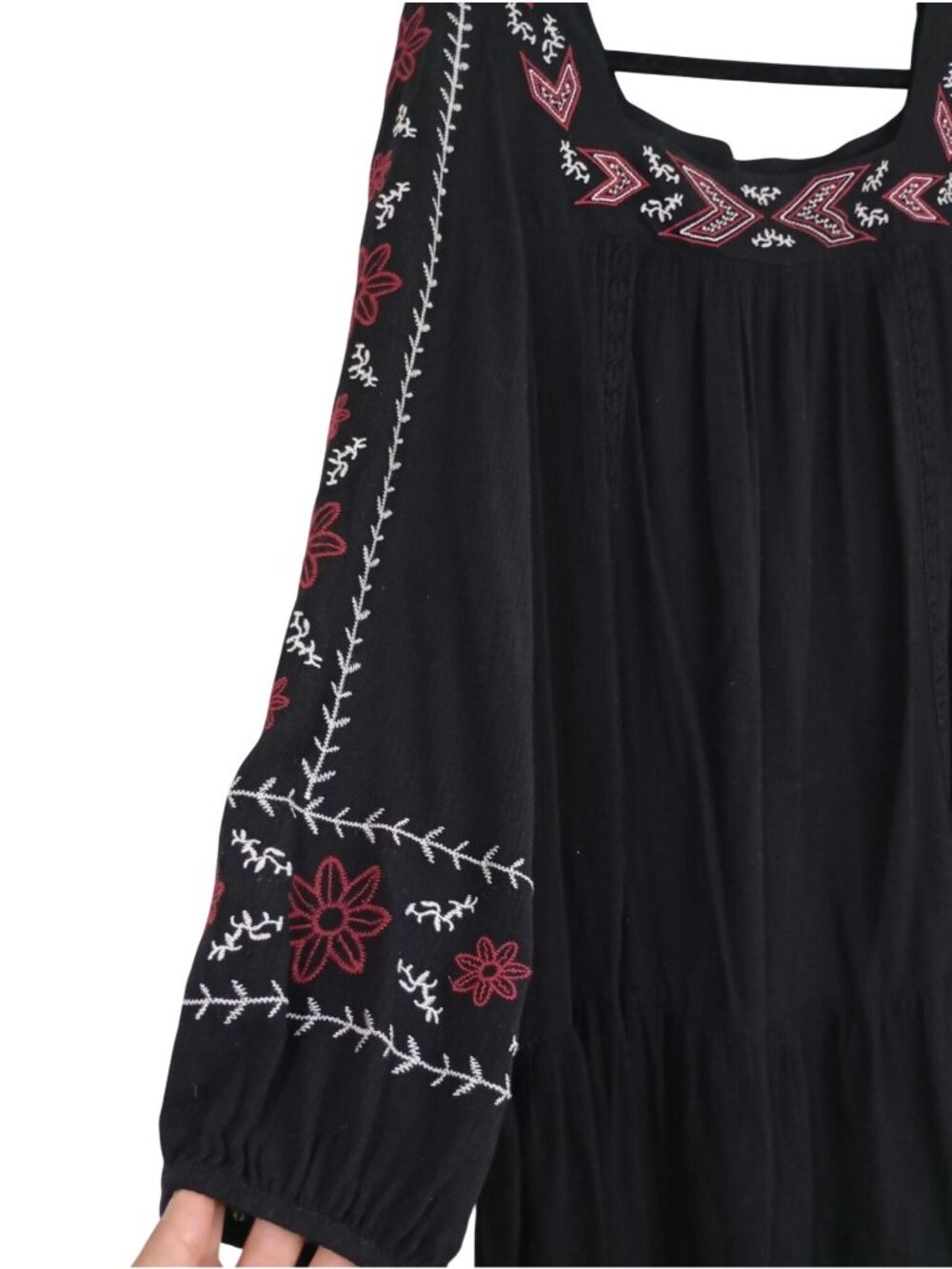 Boho-Inspired Black Dress Floral Embroidery Tiered Hem Women Sz L By Xhilaration - Picture 5 of 9